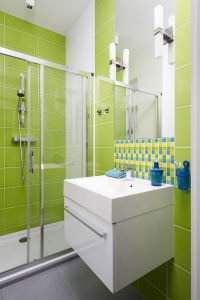 How to Choose the Right Tile for Your Small Bathroom